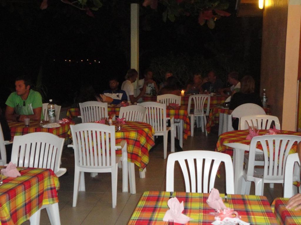 Sunset Bay Club & Seaside Dive Resort Salisbury Bagian luar foto