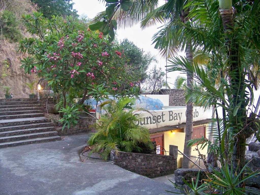 Sunset Bay Club & Seaside Dive Resort Salisbury Bagian luar foto