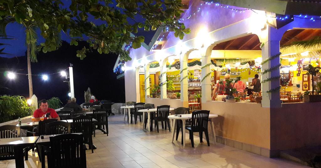 Sunset Bay Club & Seaside Dive Resort Salisbury Bagian luar foto